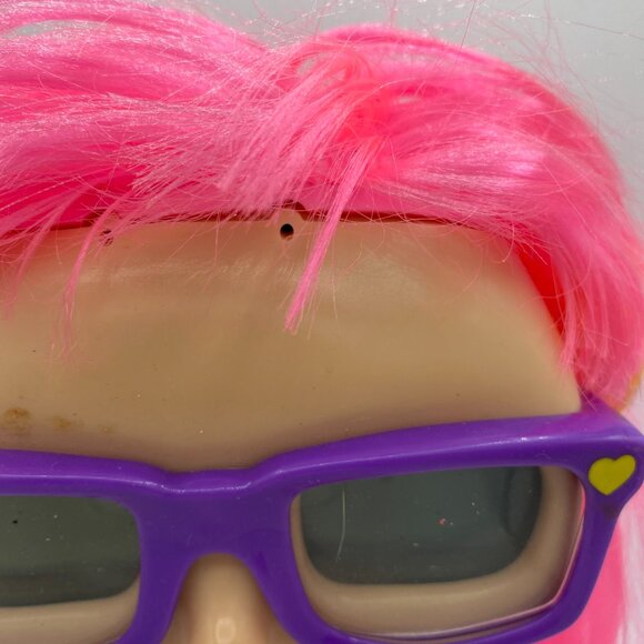 CHATSTERS Gabby Doll Pink Hair & Glasses by Spinmaster Interactive - FUN - Picture 11 of 16